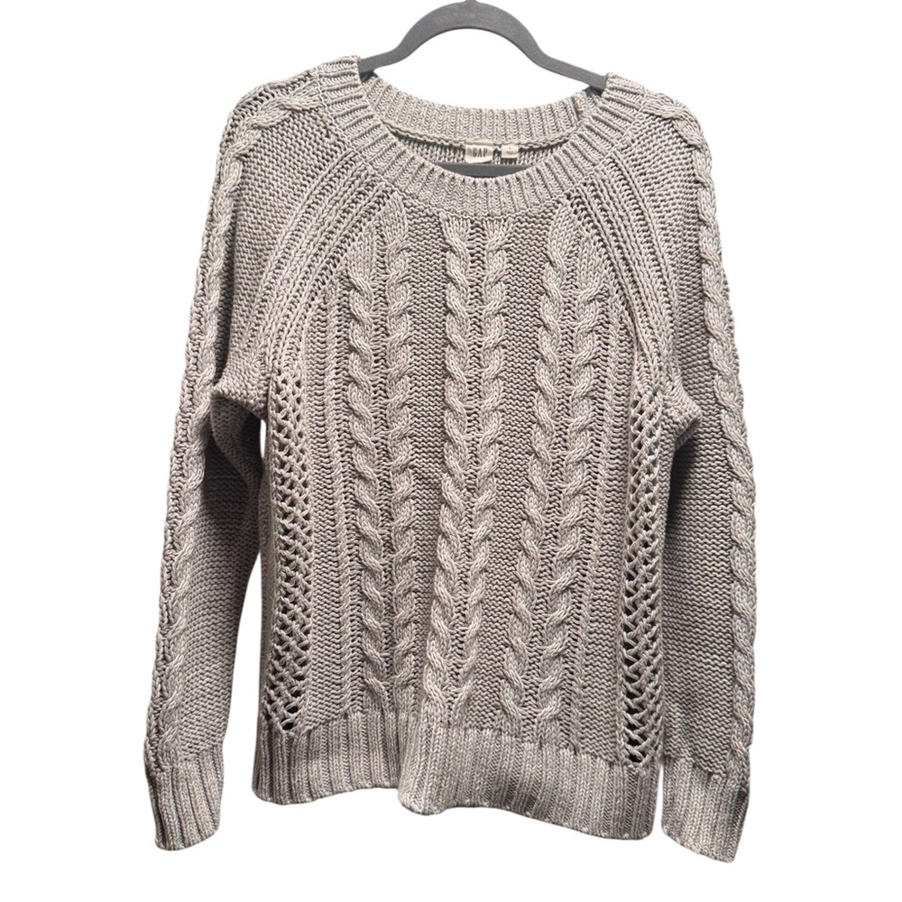 Cozy Cable Knit Sweater - Gray